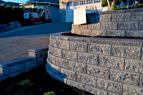 Stone Retaining Wall Repair in Glen Burnie
